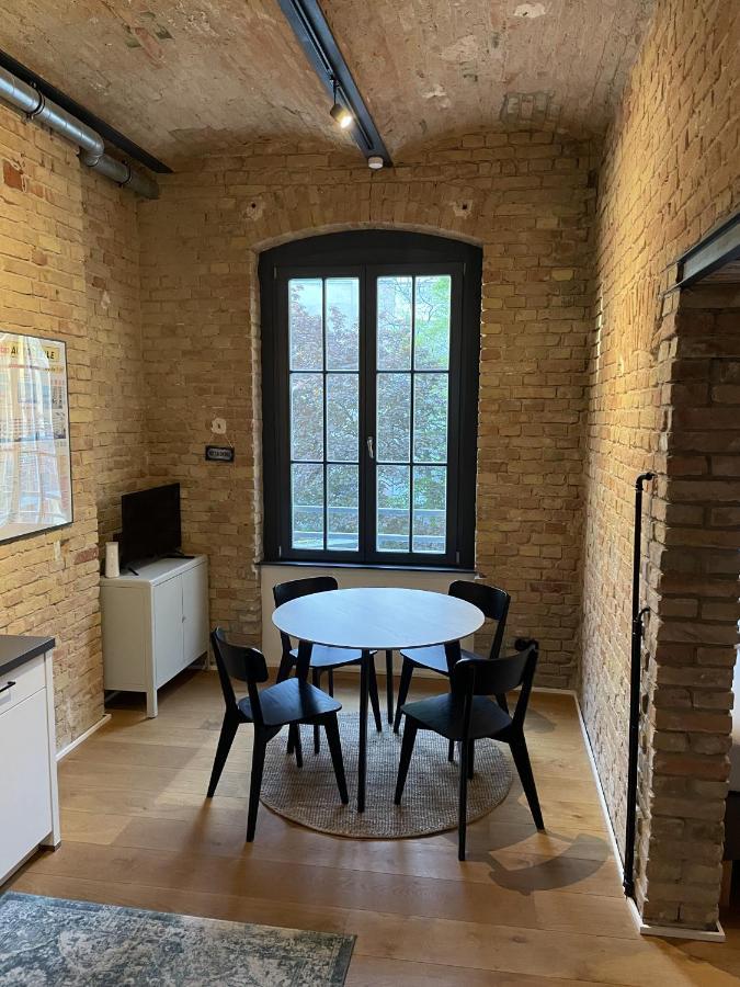 Stylisches Loft Mitten In Berlin Berlim Exterior foto